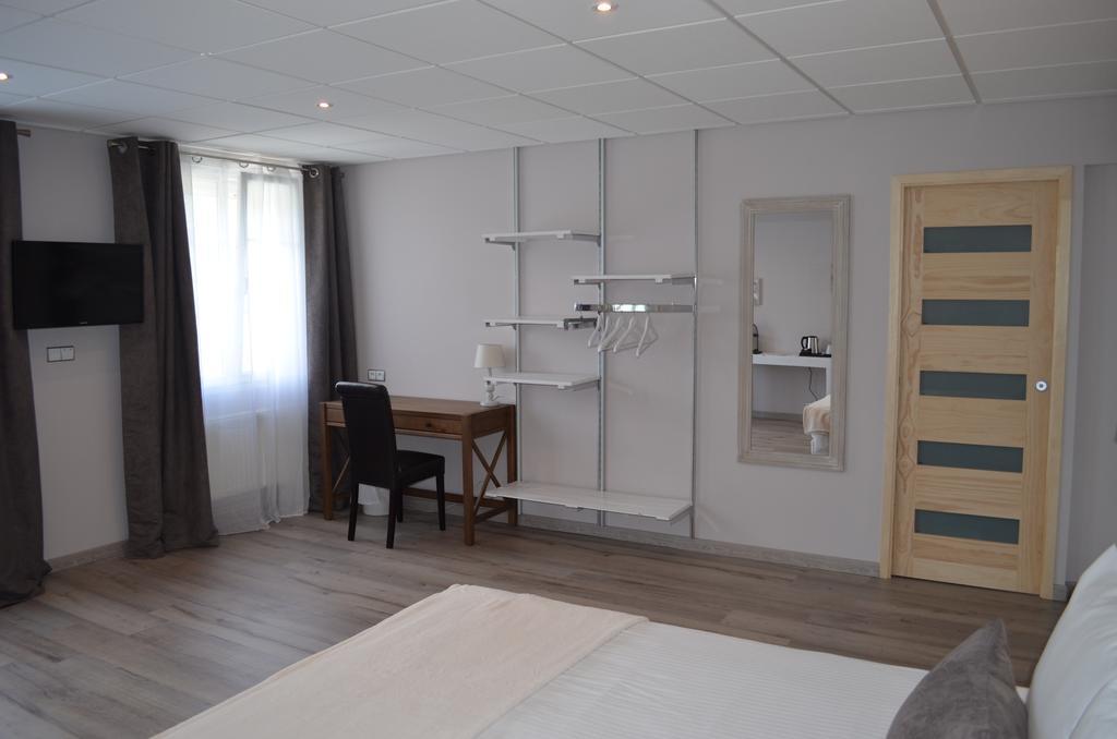 Hotel Lac Et Foret Saint-André-les-Alpes Værelse billede